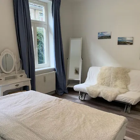 N A U T I C A - Ruhige Maritime Ferienwohnung Mit Balkon Familienfreundlich *
