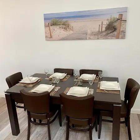 Apartment N A U T I C A - Ruhige Maritime Ferienwohnung Mit Balkon Familienfreundlich